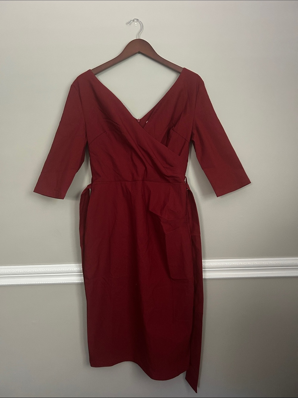 NWT MUXXN Rust Red Wrap Midi Dress Tie Waist Pleated V Neck Bodycon L